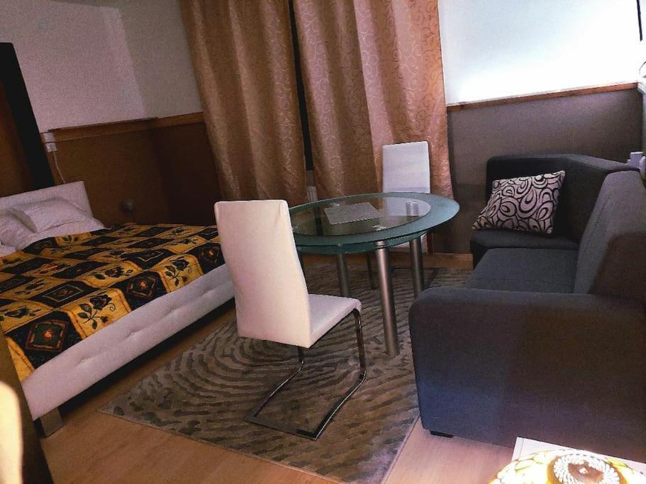 Ujszeged Apartman Екстериор снимка