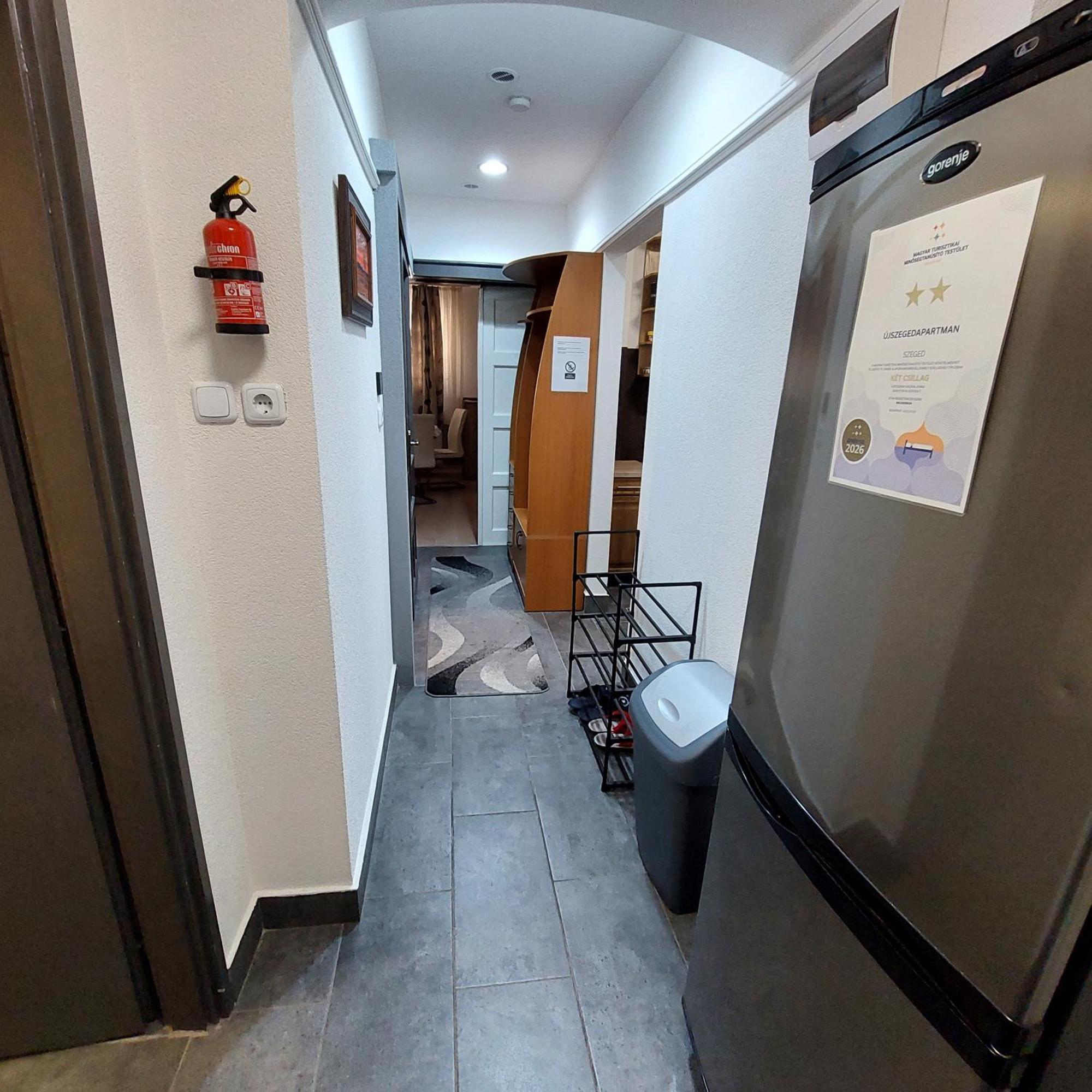 Ujszeged Apartman Екстериор снимка