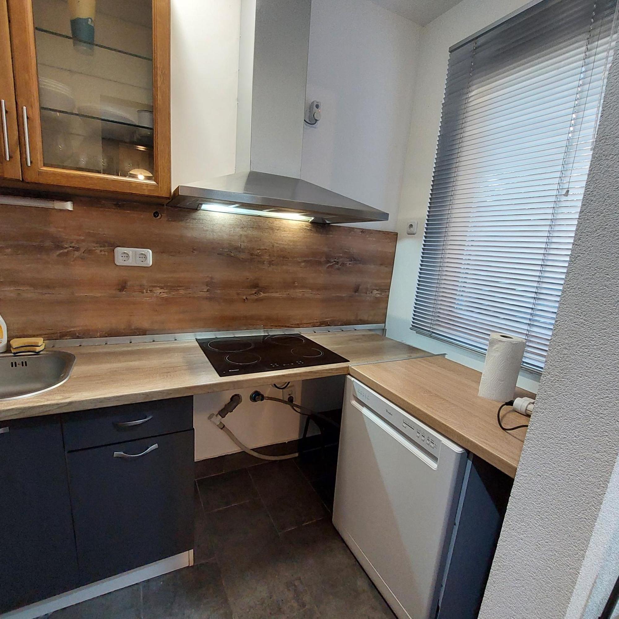 Ujszeged Apartman Екстериор снимка