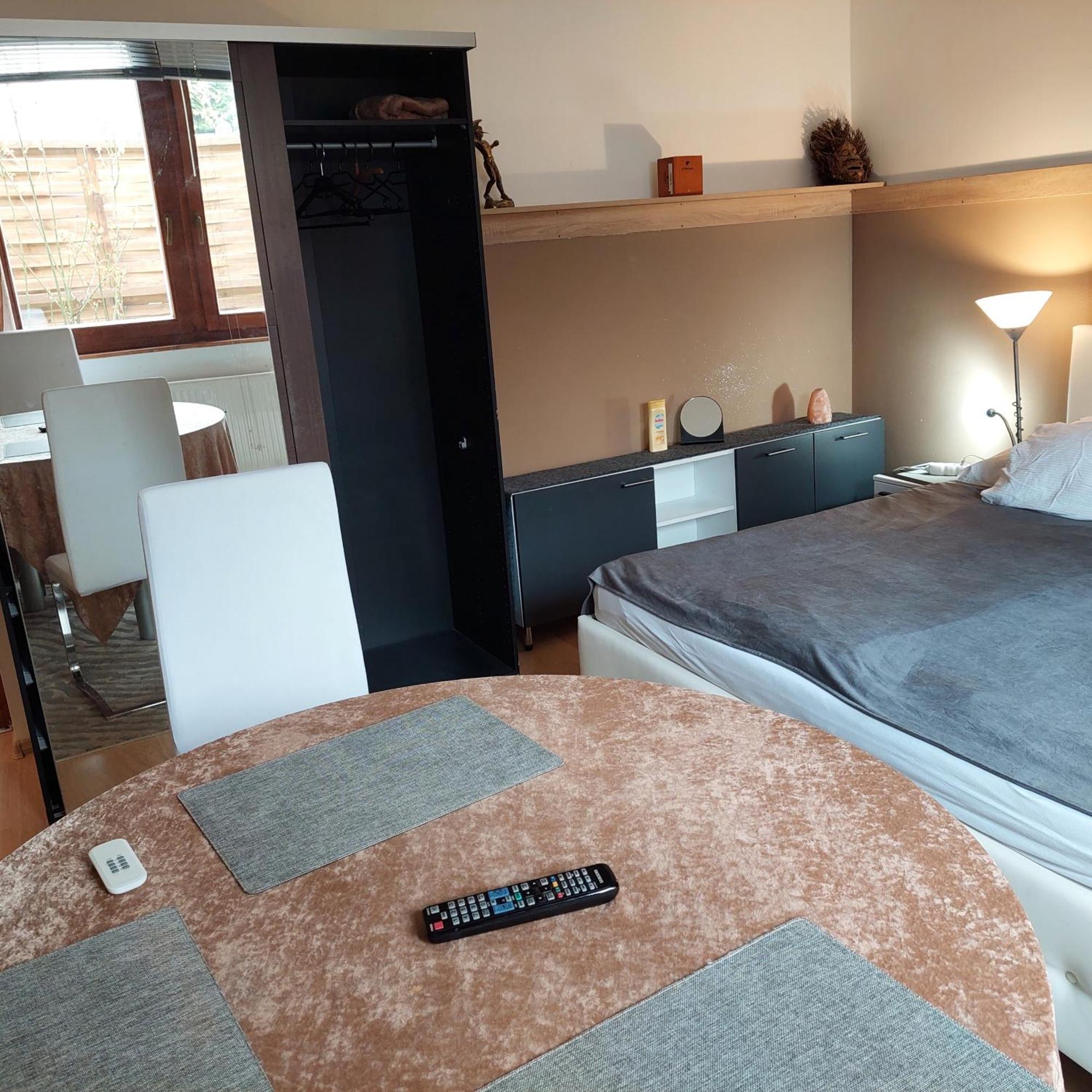 Ujszeged Apartman Екстериор снимка